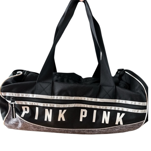 VS PINK duffle gym bag  black and white - Picture 1 of 7